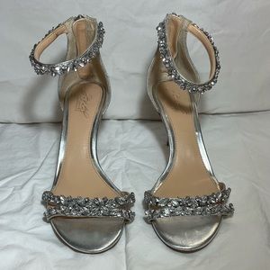 Jewel Badgley Mischka Silver Metallic Caroline Heels